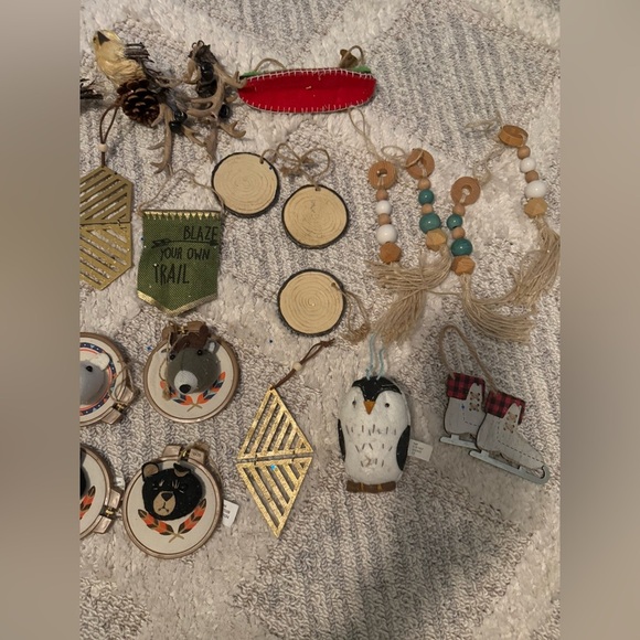 Boho neutral bundle of Christmas tree ornaments - Picture 3 of 14